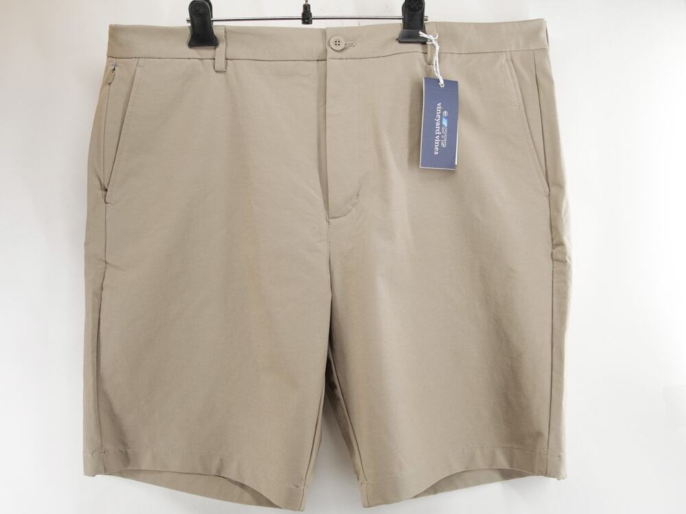 Vineyard Vines NWT Mens 38 On-The-Go 9" Performance Shorts Khaki Tan Solid